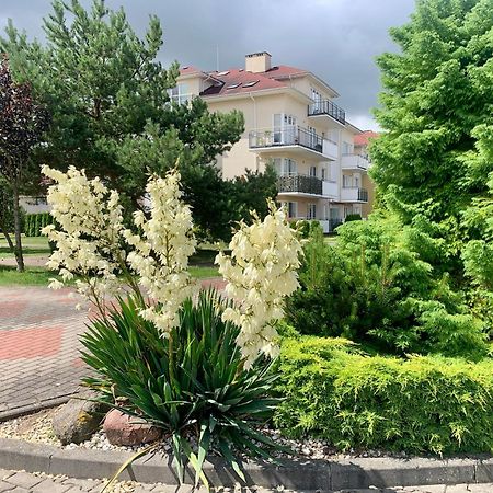 Baltic Apartament Studio Z Ogrodkiem Grzybowo Kolobrzeg Luaran gambar